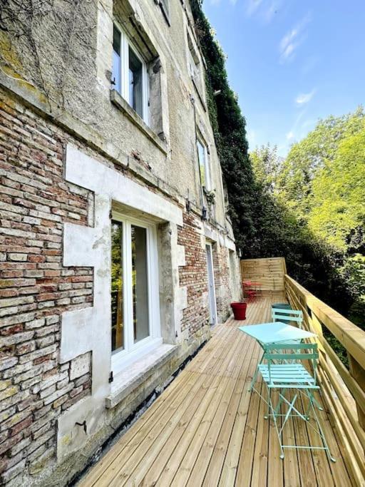 לאון Jungle Appartement Avec Terrasse מראה חיצוני תמונה
